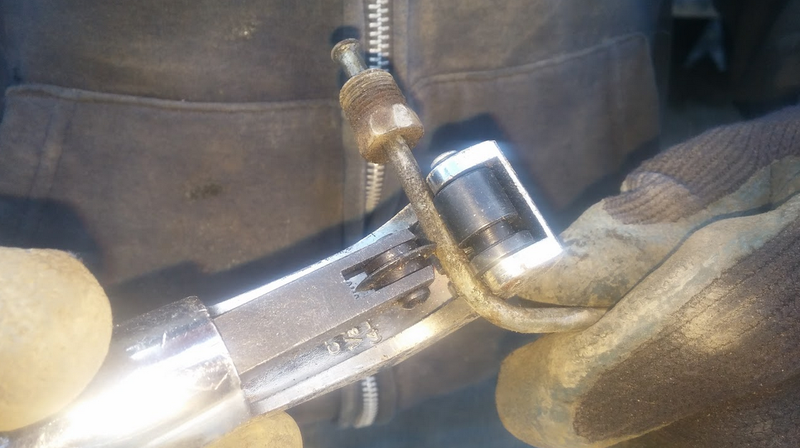 Illustration for article titled Here's How You Can Replace Your Rusty Brake Lines